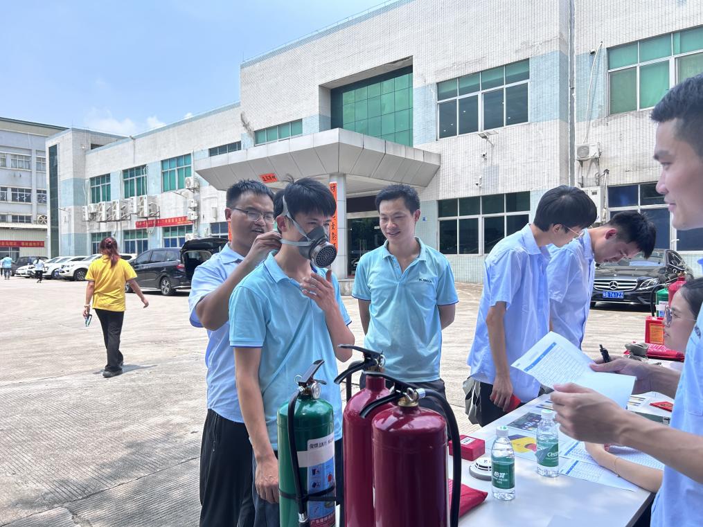博恩安全月活动——安全应急、消防器材辨识活动